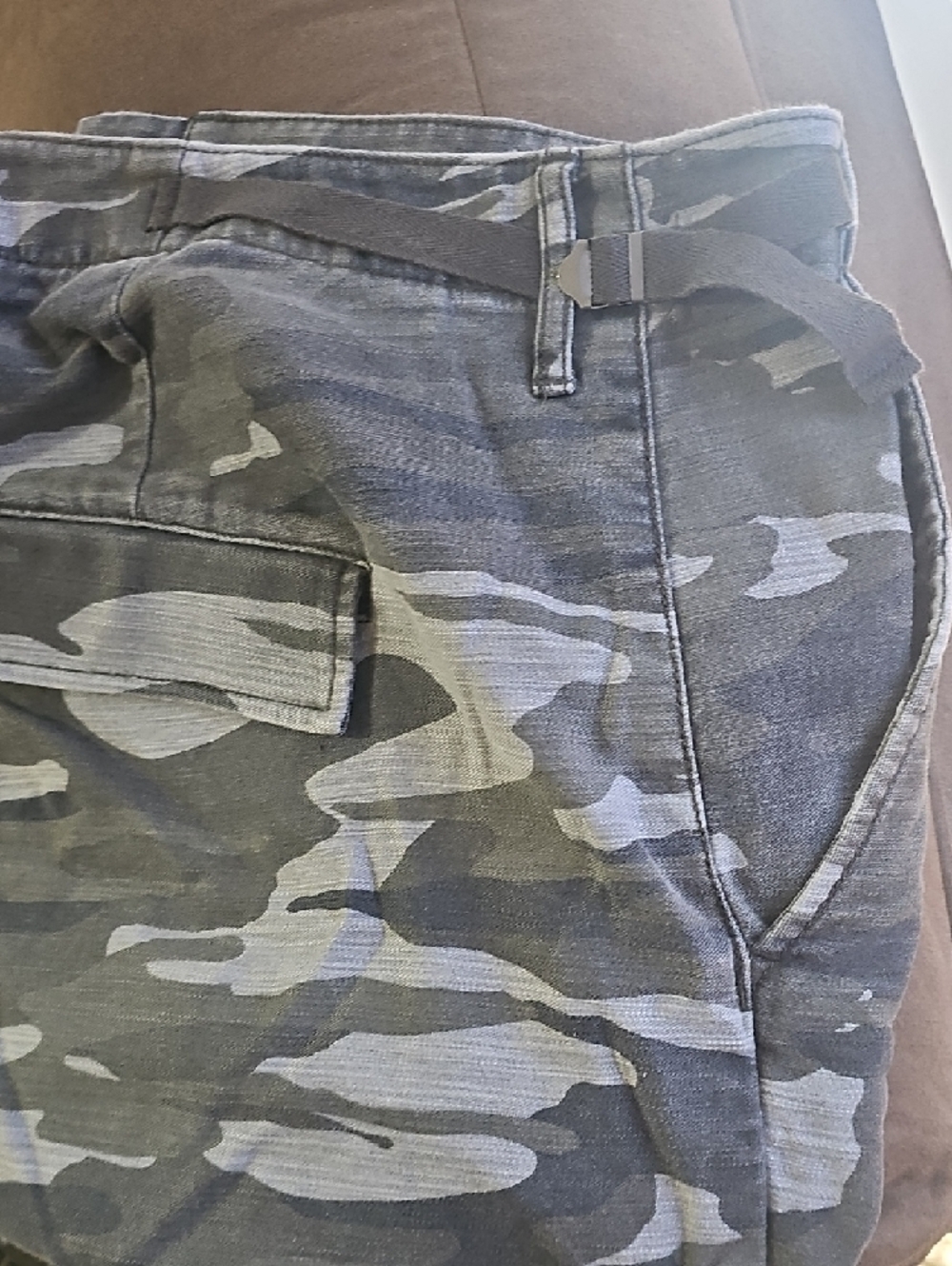 Express Camouflage Cargo Shorts - Olive/Gray - Picture 4 of 6